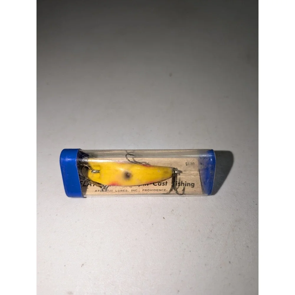 Vintage‎ Yellow Flatfish Lure S-3 New In Box Atlantic Lures